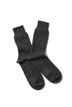 RoToTo Dark Grey Cotton Waffle Crew Socks